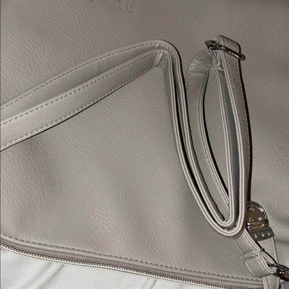 Benoss Milan‎ Beige Crossbody Bag